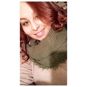 Meet your Posher, Regina