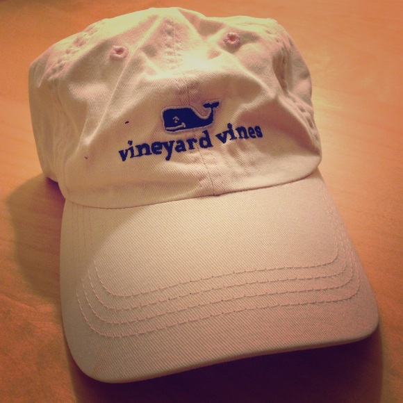 Light Pink Vineyard Vines Hat
