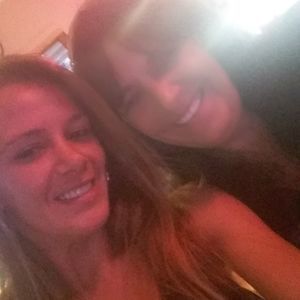 Meet your Posher, Mae