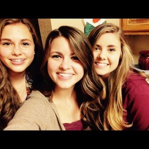 Meet your Posher, Casey