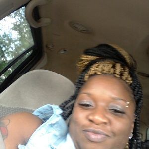 Meet your Posher, Lakisha