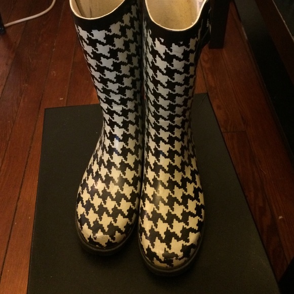 Classic Herringbone Rainboots
