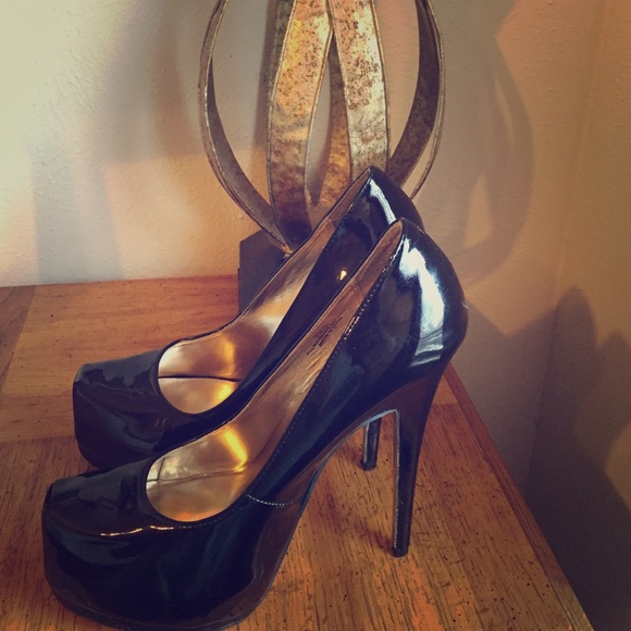 Steve Madden Platform Heels!