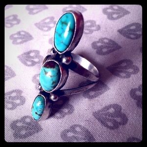 3 stone turquoise ring