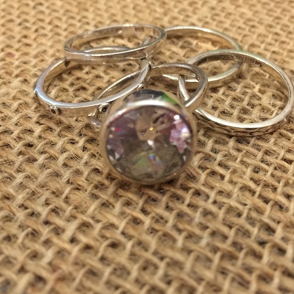 Silpada CZ Ring with 4 Stackable Bands R1790