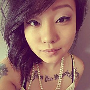 Meet your Posher, Jenny