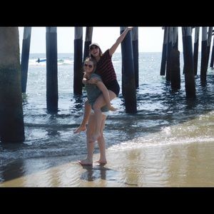 Meet your Posher, Claire