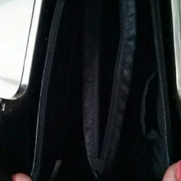 Purse - Picture 2 of 2