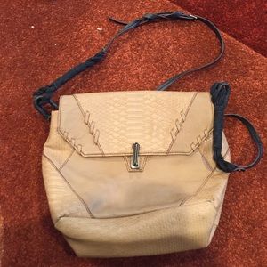 Crossbody bag