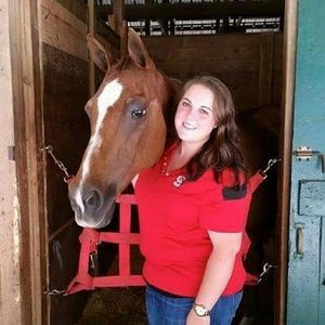 Meet your Posher, Julia