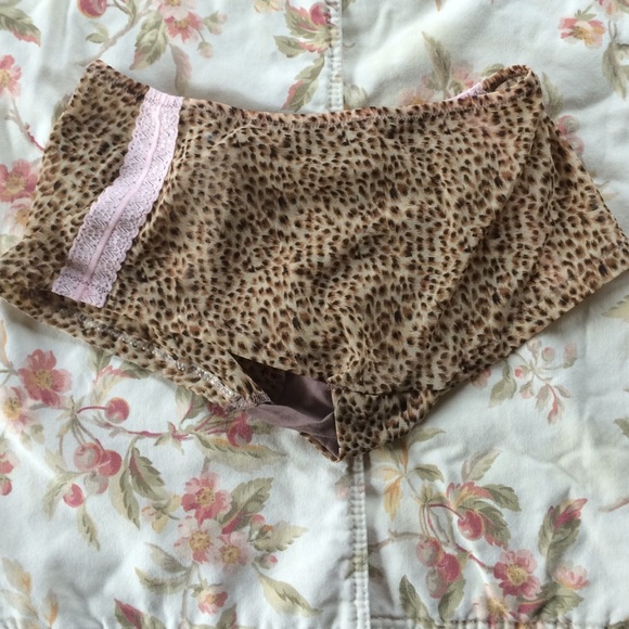 Bundle Vintage leopard print panties NWT - Picture 3 of 4