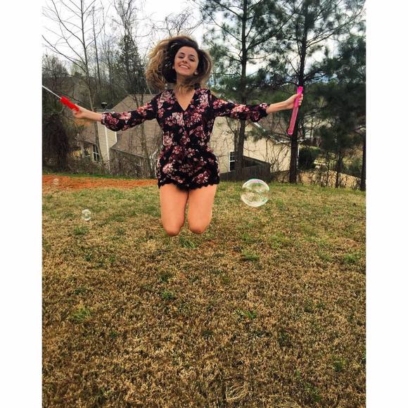 Meet your Posher, Katie - Picture 1 of 1