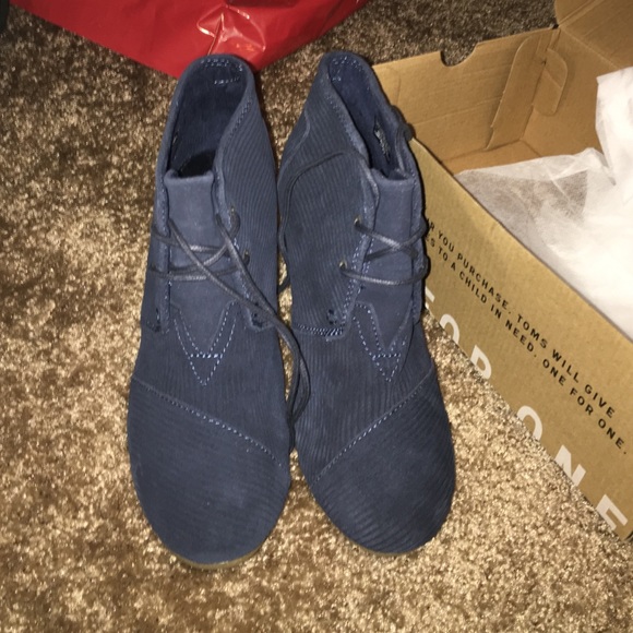 Navy TOMS Wedges