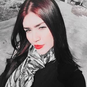 Meet your Posher, Luisa fda