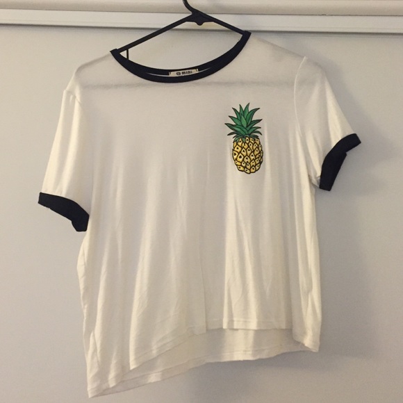 White t shirt