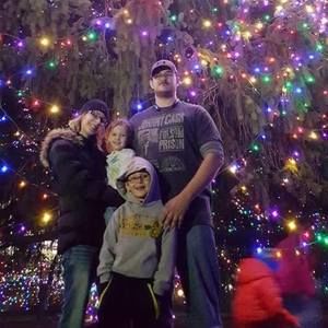 Meet your Posher, Leanne