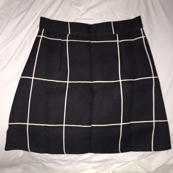 skirt! - Picture 2 of 3