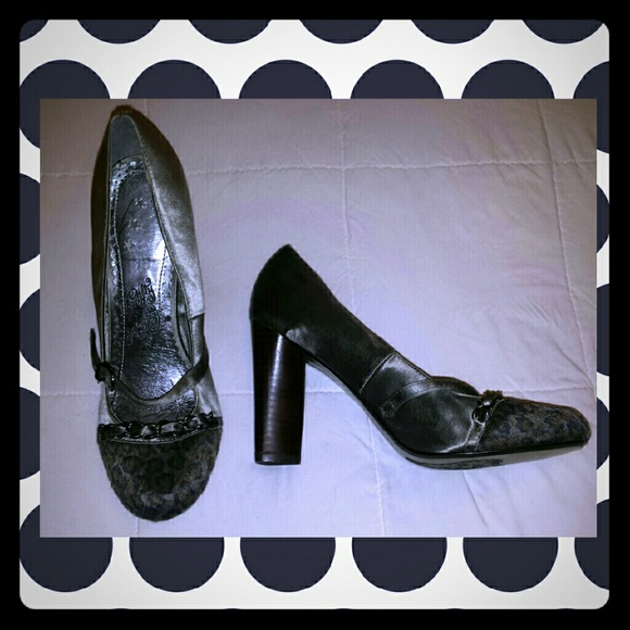 Naughty Monkey Chunky Heel - Picture 1 of 2