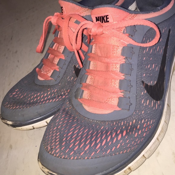 Nike free runs