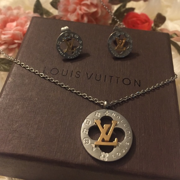 ๐FINAL SALE๐๐บ๐ธ๐บ๐ธFashion Jewelry Set๐๐๐๐ - Picture 2 of 4