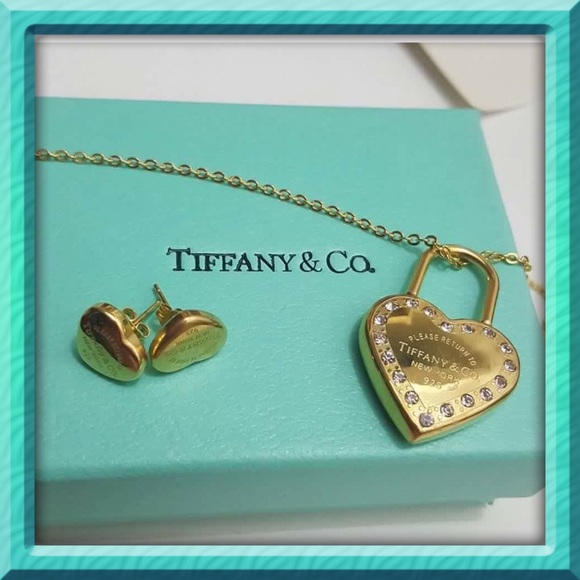 Jewelry - 🎉FINAL SALE🎉🇺🇸🇺🇸Fashion  Jewelry Set😍💖💖💖
