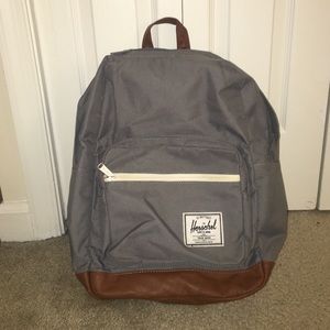 ⚡️FLASH SALE Herschel Supply Co. Pop Quiz Backpack