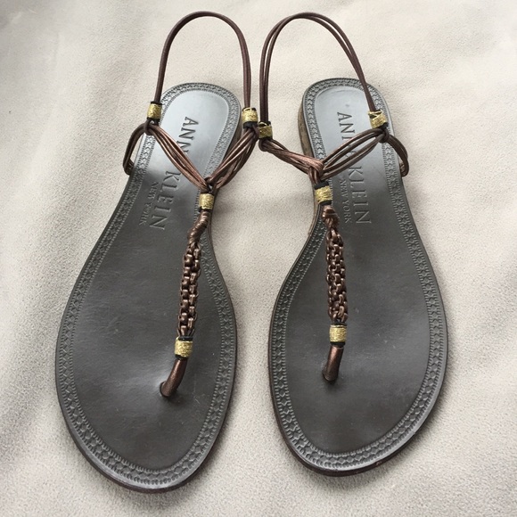 Anne Klein bronze leather strappy sandal