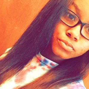 Meet your Posher, Destiny