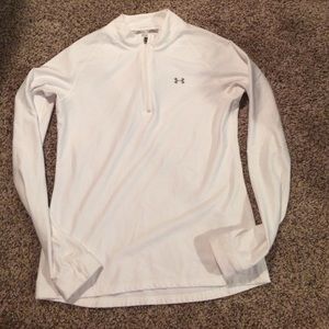 Under armour half zip pull over