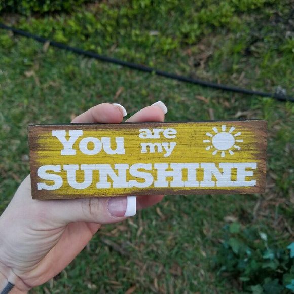 Meet your Posher, Adria - Picture 2 of 2