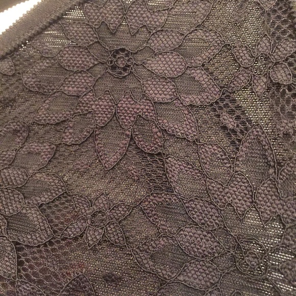 Leena Wrap Around Bralette🌺 - Picture 3 of 3