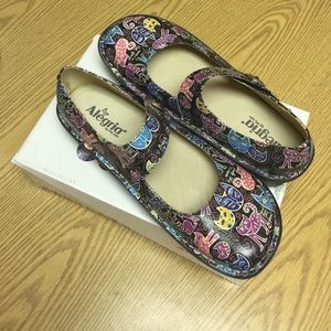 Algeria Paloma Best Friend