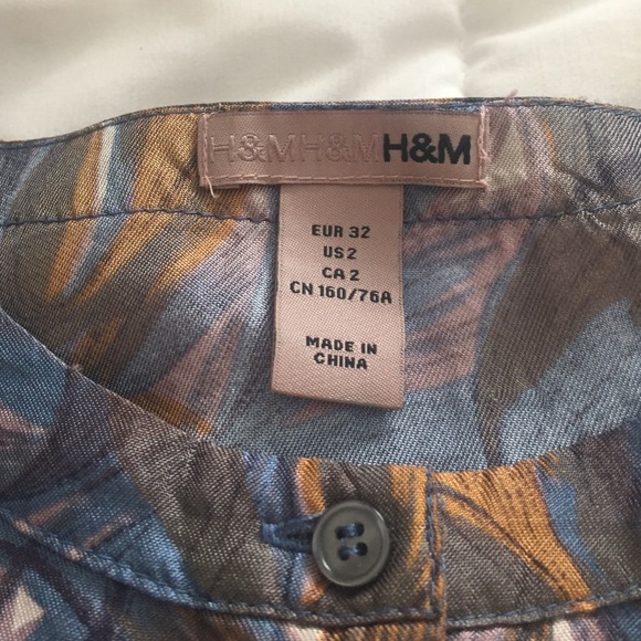 H&M dress - Picture 3 of 3