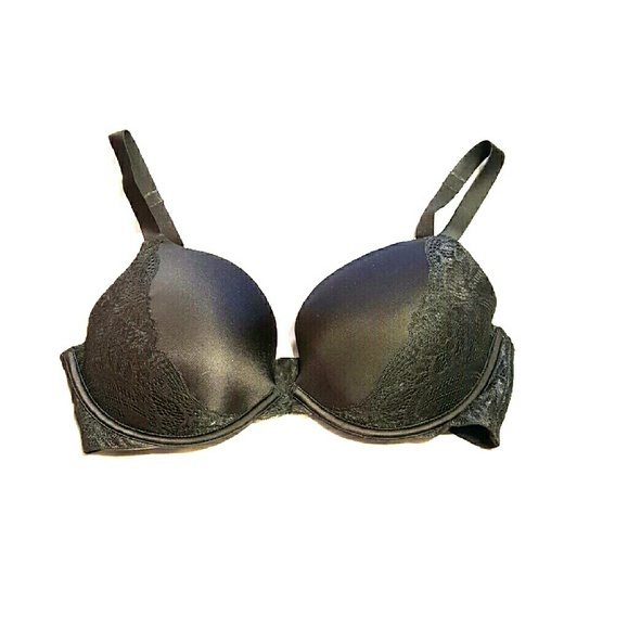 💎💎SALE💎💎Like New Black Ambrielle Bra