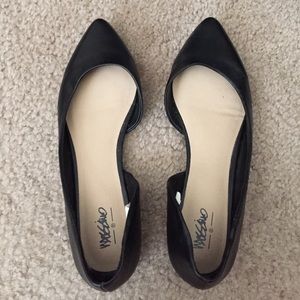 Mossimo Pointed Toe Flats