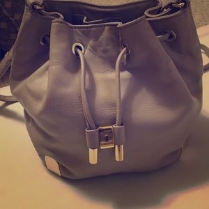 Tan Vince Camuto bucket bag