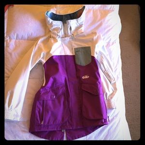 Nike Women's Sm hooded ski jacket. WORN ONCE.