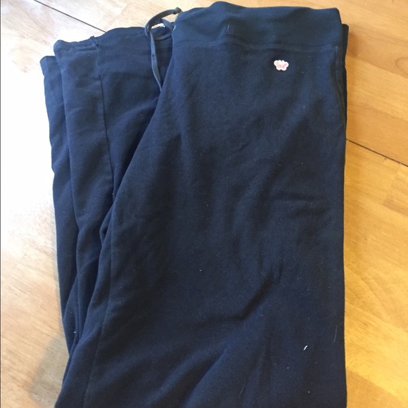 Black Aeropostale sweats!
