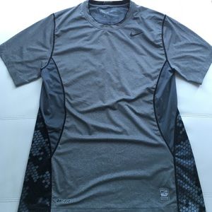 Nike Pro Combat Fitted Dri-fit tee. Men's L gray