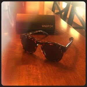 Wildfox Sunglasses - tortoise shell