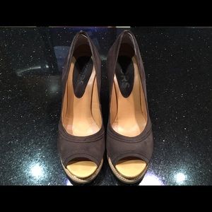 Michael Kors Newton "Peep toe" wedge