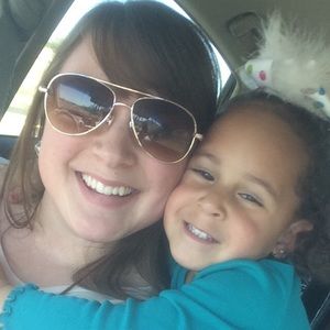 Meet your Posher, Jodee