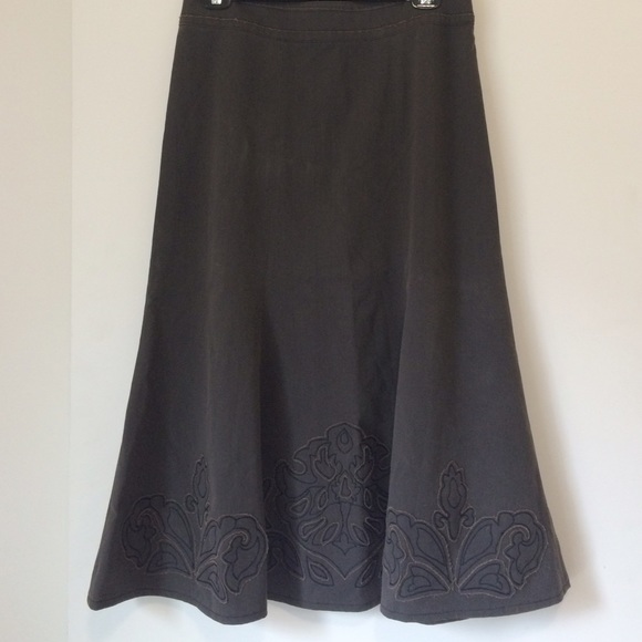 New rare Country Cabi skirt