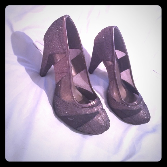 Stunning high heals BKE. Glitter - Picture 1 of 3