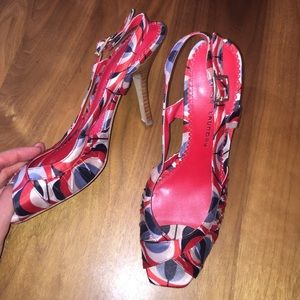Chinese Laundry heel
