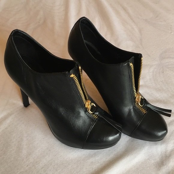 Bar III Booties