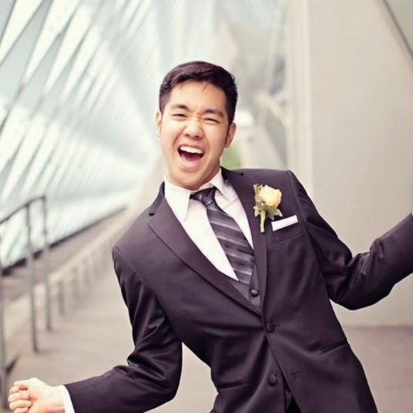 Meet your Posher, Eric