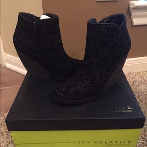 Very Volatile black lace booties