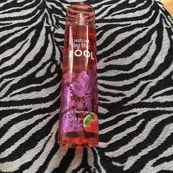 Sunset by the Pool Body Spray