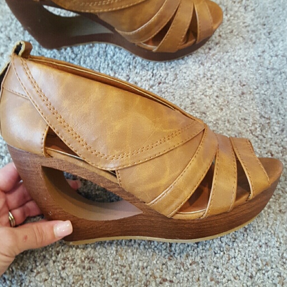 Awesome summer dress ups - Picture 2 of 3